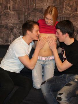 Соседка фото